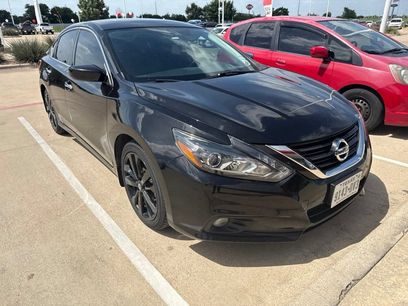 Used 2017 Nissan Altima 2.5 SR w/ Midnight Edition Package