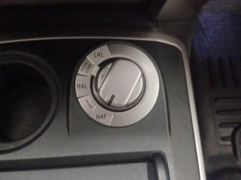 Used 2019 Toyota 4Runner Limited AWD/4WD image 30