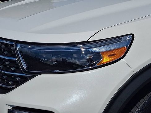 Certified 2023 Ford Explorer XLT w/ Equipment Group 202A AWD/4WD image 8