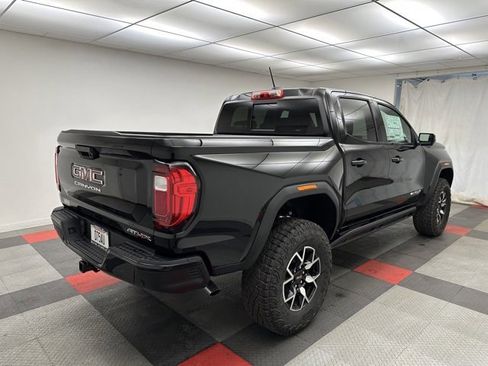 New 2025 GMC Canyon AT4 w/ AT4X Package image 6