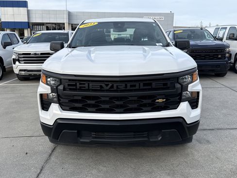 Used 2023 Chevrolet Silverado 1500 W/T w/ Trailering Package image 2