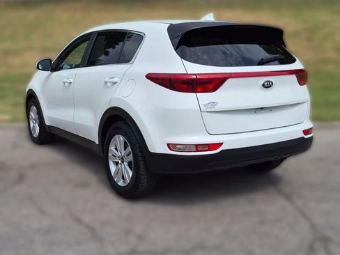 Used 2017 Kia Sportage LX FWD image 9