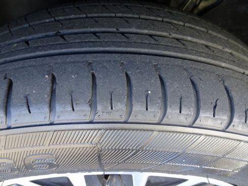 Used 2019 Volkswagen Jetta SE image 38