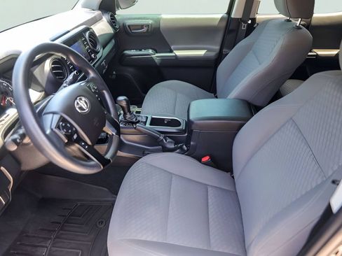 Used 2021 Toyota Tacoma SR w/ SR Convenience Package RWD image 12
