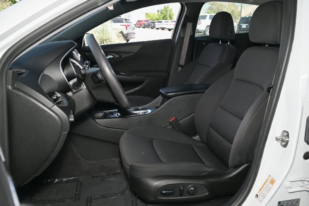 Used 2024 Chevrolet Malibu LT FWD image 19