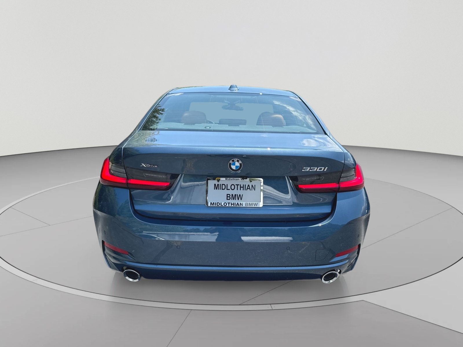New 2026 BMW 330i xDrive Sedan w/ Premium Package AWD/4WD image 29