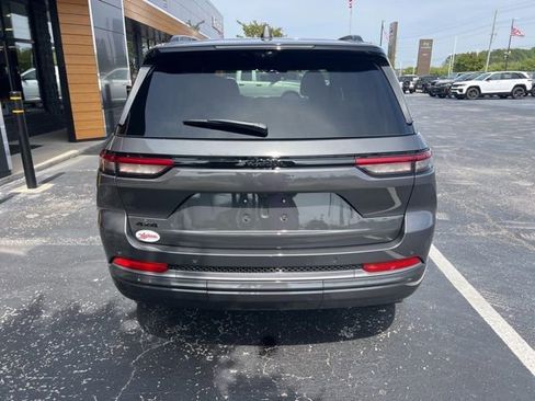 New 2026 Jeep Grand Cherokee Limited AWD/4WD image 22