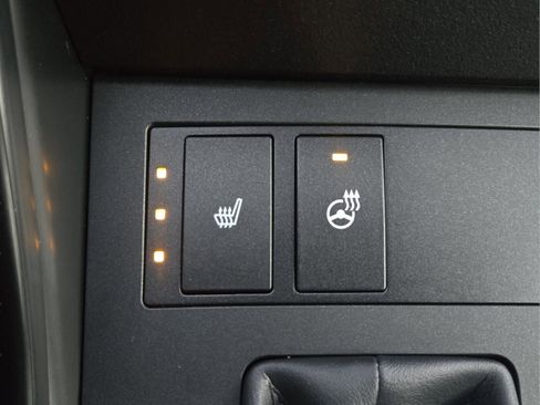 Certified 2025 Lexus IS 350 F Sport image 18