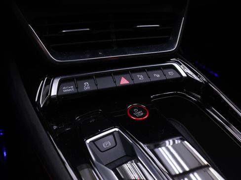 Certified 2022 Audi RS e-tron GT w/ Year 1 Package AWD/4WD image 9