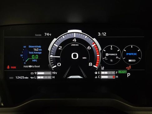 Used 2024 Toyota Tundra Platinum w/ TRD Off-Road Package AWD/4WD image 21
