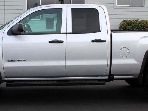 Used 2016 GMC Sierra 1500 SLE image 3