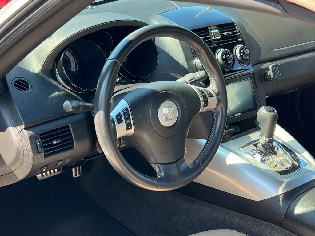 Used 2008 Saturn Sky Red Line RWD image 5
