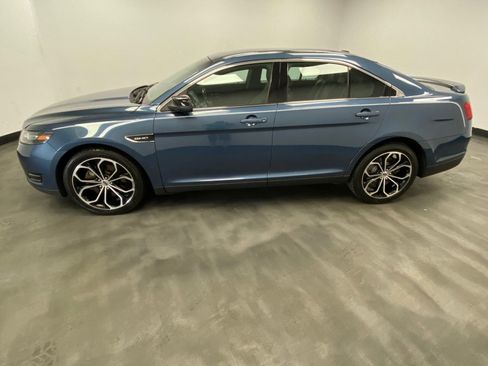 Used 2018 Ford Taurus SHO AWD/4WD image 3