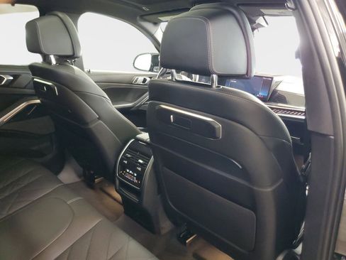 Certified 2024 BMW X6 M60i image 26