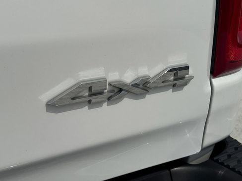 Used 2025 RAM 1500 Big Horn AWD/4WD image 16