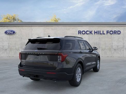 New 2026 Ford Explorer Active RWD image 31