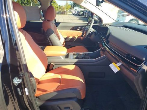 New 2026 Kia Carnival SX Prestige image 7