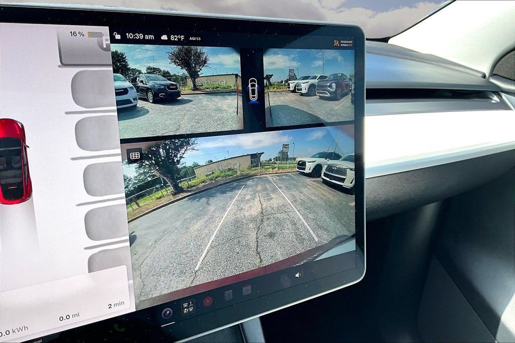 Used 2024 Tesla Model Y Long Range AWD/4WD image 14
