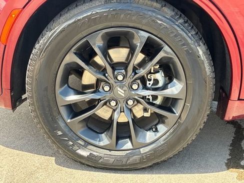 Used 2021 Dodge Durango R/T w/ Technology Group RWD image 30