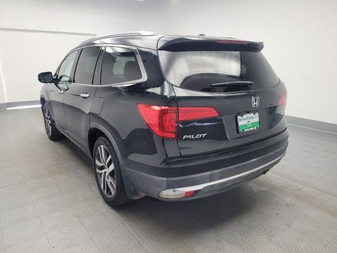 Used 2018 Honda Pilot Touring image 5