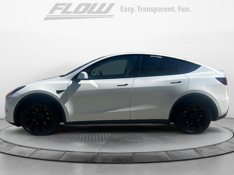 Used 2021 Tesla Model Y Long Range AWD/4WD image 5