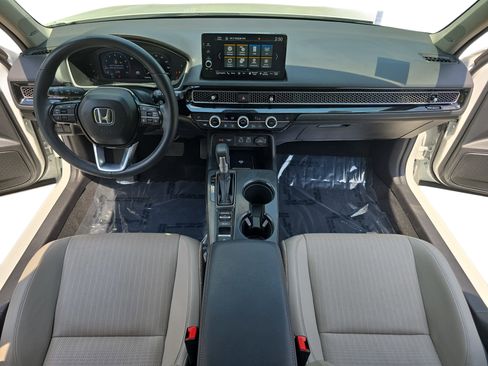 Certified 2024 Honda Civic Touring image 9