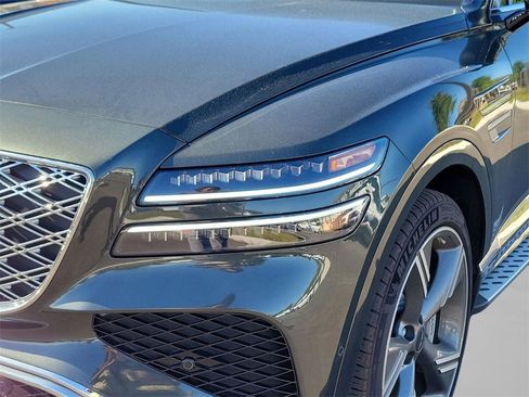 Used 2025 Genesis GV80 2.5T Prestige image 11