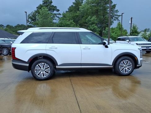New 2026 Hyundai Palisade SEL Premium FWD image 2