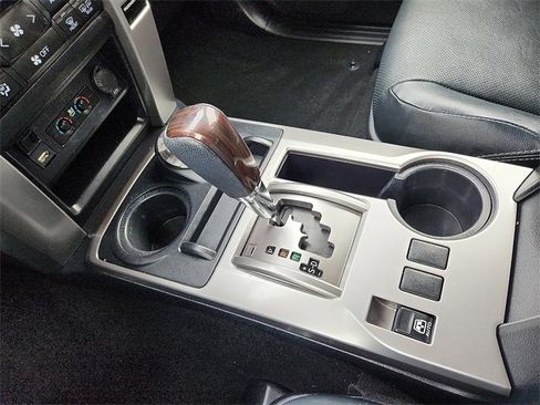 Used 2022 Toyota 4Runner Limited image 25