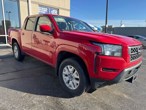 Used 2022 Nissan Frontier SV image 9