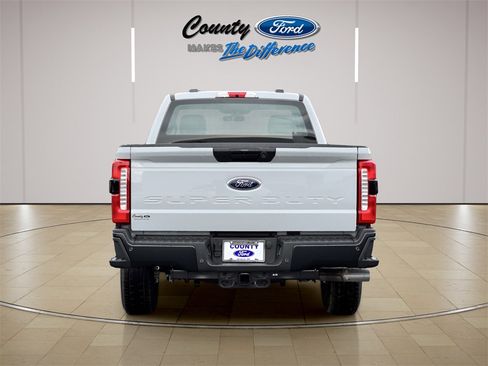 New 2025 Ford F350 XL w/ 360-Degree Camera Package image 11