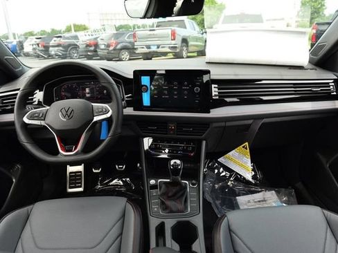 New 2026 Volkswagen Jetta GLI Autobahn FWD image 7