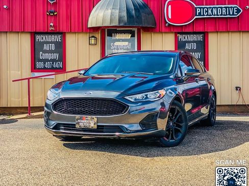 Used 2020 Ford Fusion SEL FWD image 2