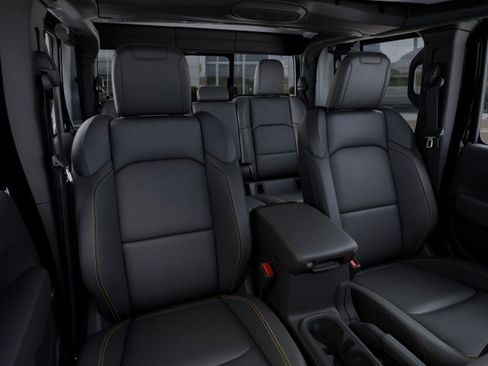 New 2025 Jeep Gladiator Sport image 16