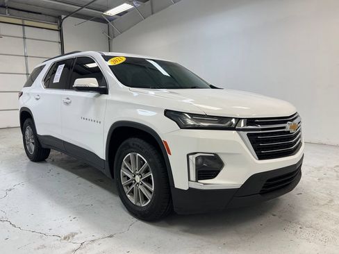 Used 2023 Chevrolet Traverse LT FWD image 8