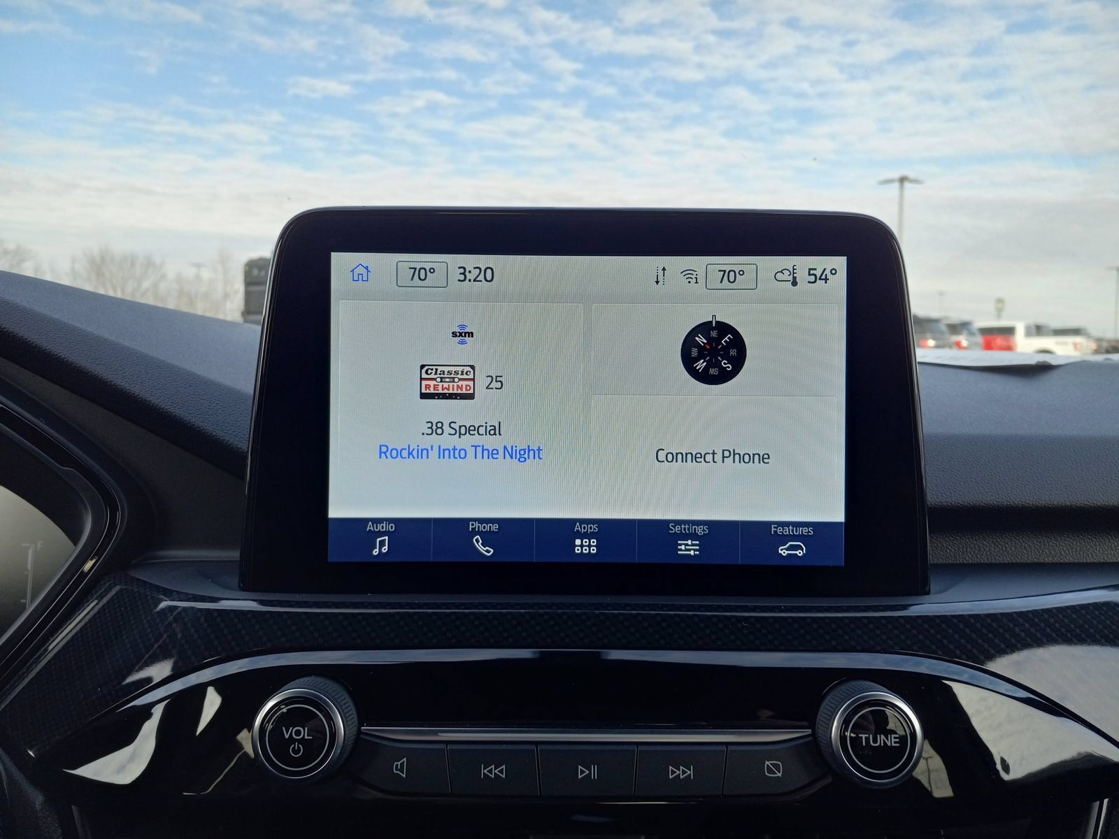 Used 2024 Ford Escape ST-Line w/ Cold Weather Package FWD image 21