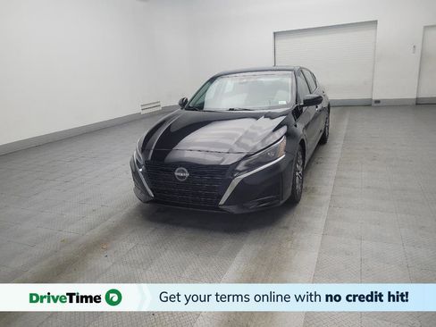 Used 2023 Nissan Altima 2.5 SV image 1