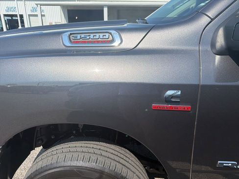 Used 2023 RAM 3500 Laramie AWD/4WD image 11