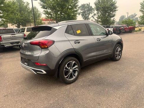 Used 2021 Buick Encore GX Essence AWD/4WD image 6