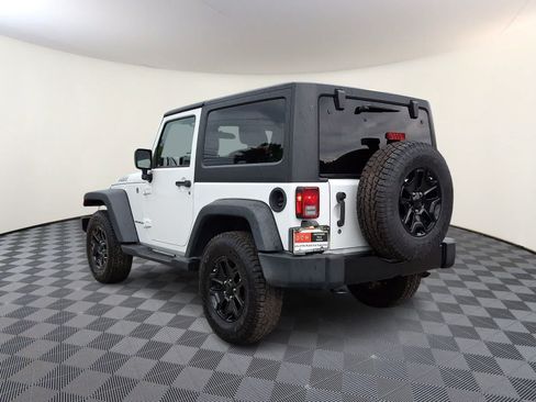 Used 2017 Jeep Wrangler Sport AWD/4WD image 7