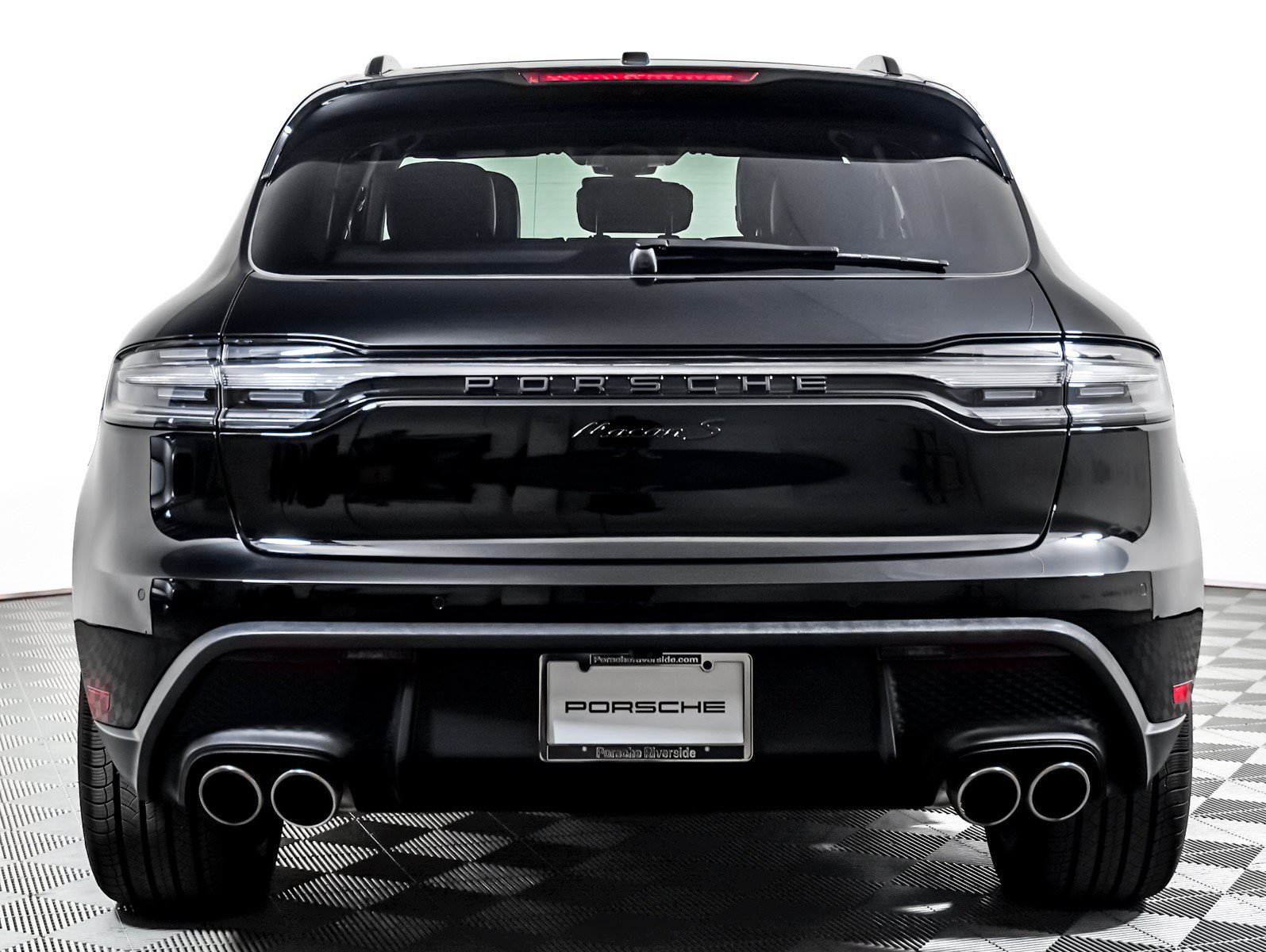 Certified 2026 Porsche Macan S AWD/4WD image 10