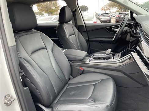 Used 2024 Audi Q7 2.0T Premium Plus image 26