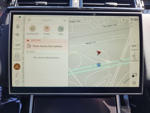 New 2026 Land Rover Range Rover Velar Dynamic SE image 21