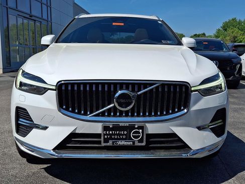 Certified 2023 Volvo XC60 B5 Ultimate w/ Climate Package AWD/4WD image 2