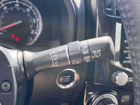 Used 2023 Toyota 4Runner TRD Off-Road AWD/4WD image 36