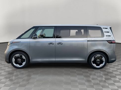 New 2025 Volkswagen ID. Buzz Pro S Plus RWD image 6