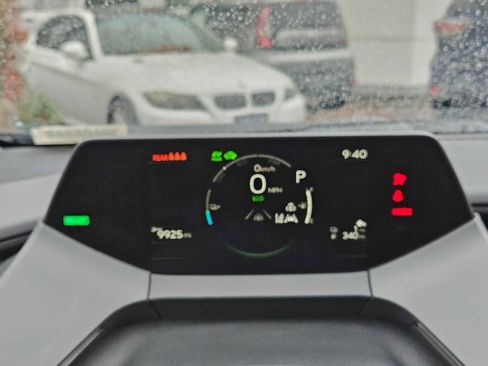 Used 2024 Toyota Prius Prime image 27