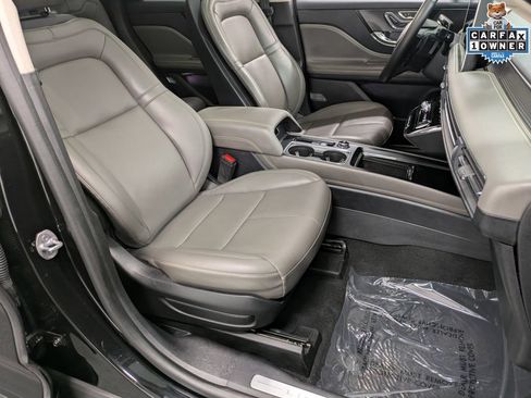 Used 2023 Lincoln Corsair AWD w/ Equipment Group 101A image 30