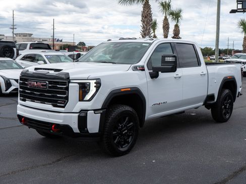 New 2026 GMC Sierra 2500 AT4 image 7
