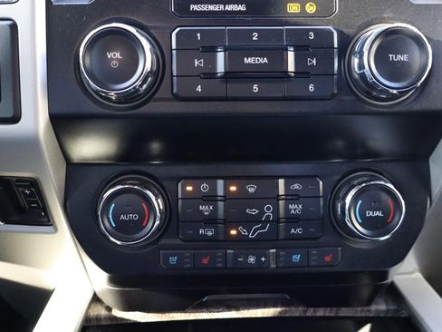 Used 2019 Ford F350 Lariat w/ Lariat Value Package image 14